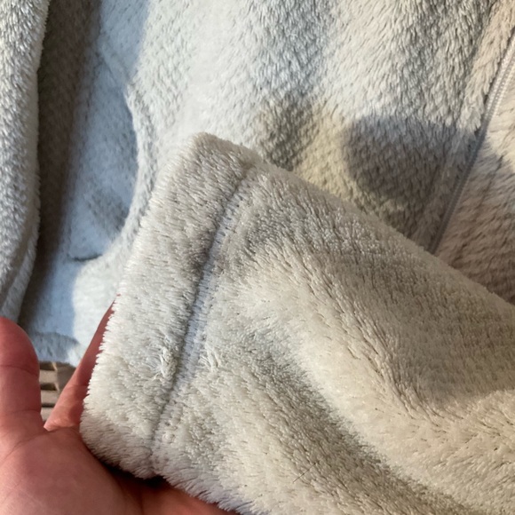 Patagonia Re-Tool Cream Fleece Jacket - Picture 12 of 12